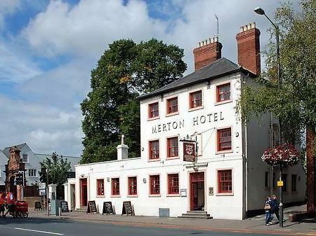 The Merton Hotel Херефорд Экстерьер фото