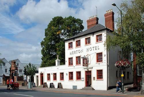 The Merton Hotel Херефорд Экстерьер фото